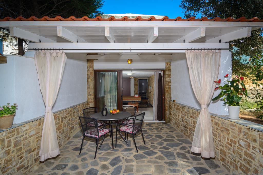 Maria Elena Villas Neos Marmaras Exterior photo