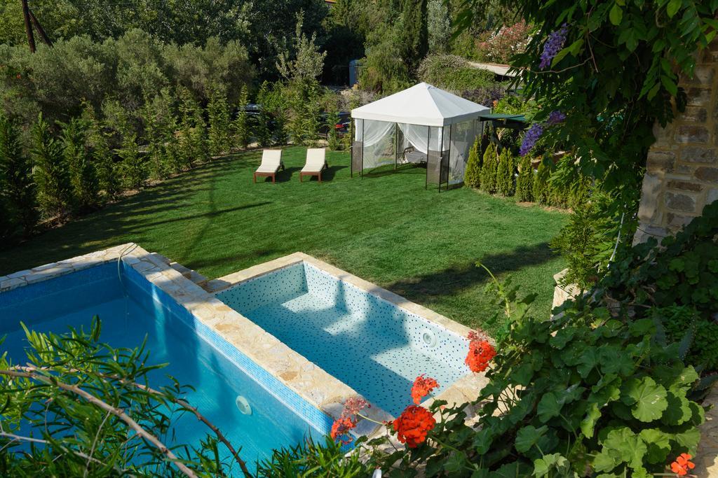 Maria Elena Villas Neos Marmaras Exterior photo